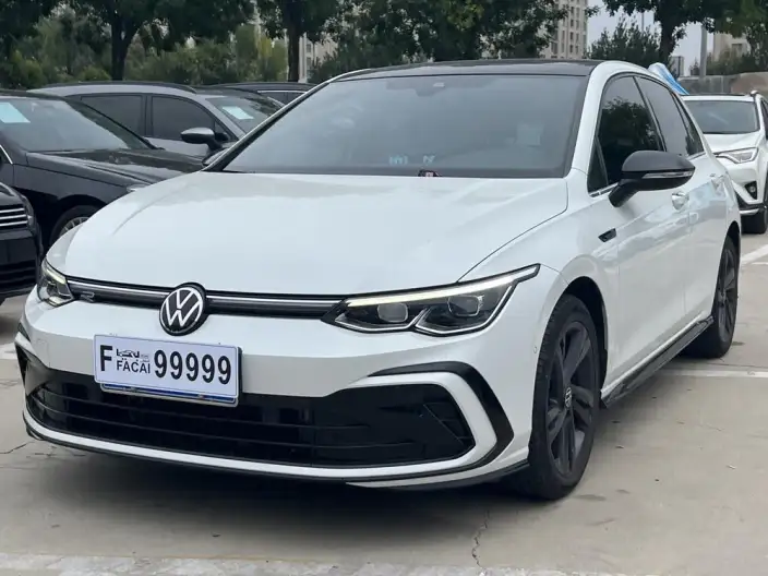Volkswagen Golf 2021 Model 280TSI DSG R-Line – фото 1