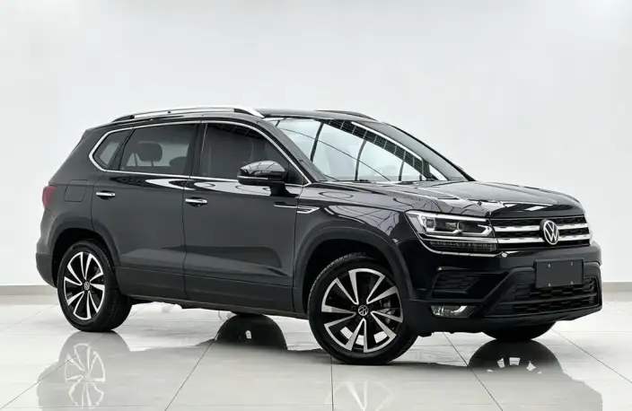 Volkswagen Tharu 2022 Model 280TSI 2WD Deluxe Edition – фото 2