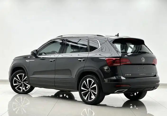Volkswagen Tharu 2022 Model 280TSI 2WD Deluxe Edition – фото 3