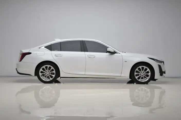 Cadillac CT5 2022 Model 28T Luxury Model – фото 8