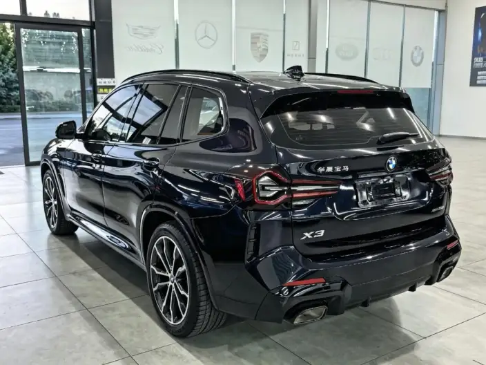 BMW X3 2022 Model xDrive30i Leading Model M Night Set – фото 4