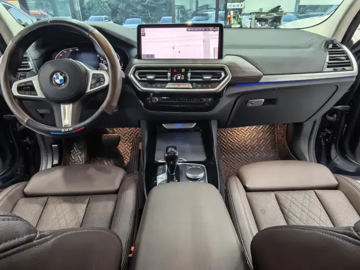 BMW X3 2022 Model xDrive30i Leading Model M Night Set – фото 9