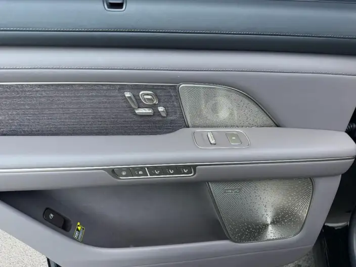 NIO ES8 2026 Model VI seat Executive Signature Edition – фото 10