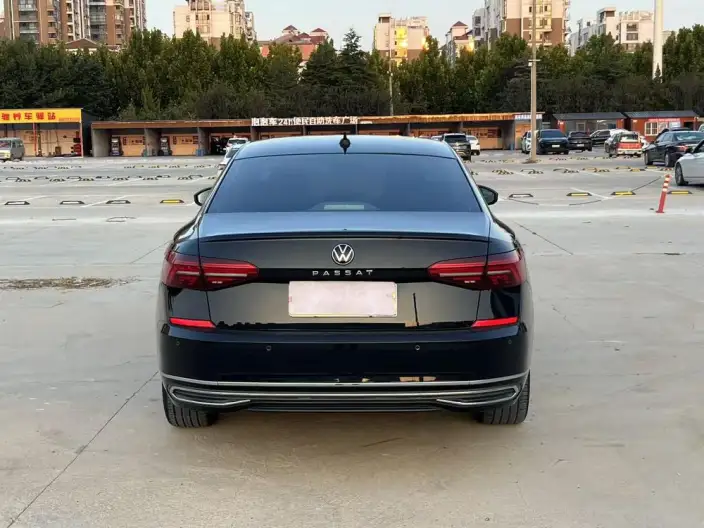 Volkswagen Passat 2021 Model 280TSI Business Edition – фото 5