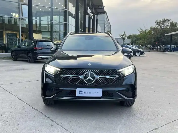 Mercedes-Benz GLC 2024 Model GLC 260 L 4MATIC Dynamic Model 5 seat – фото 2