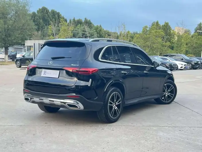 Mercedes-Benz GLC 2024 Model GLC 260 L 4MATIC Dynamic Model 5 seat – фото 5