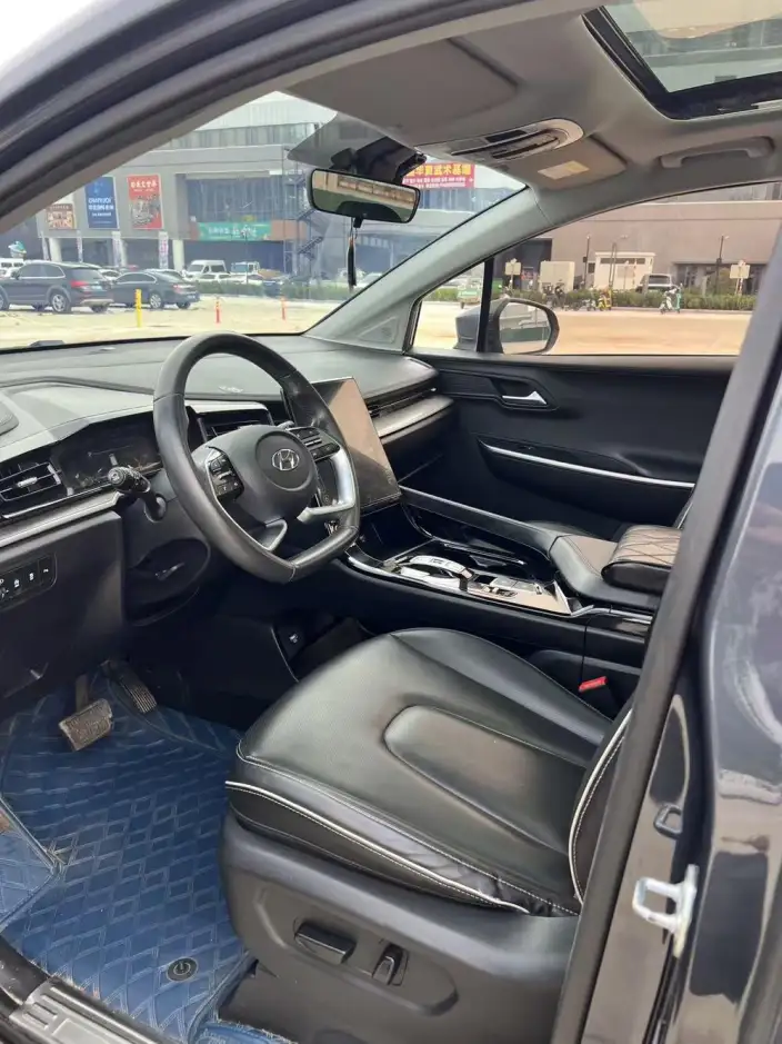 Hyundai Custin 2024 Model 270TGDi LUX Premium Edition – фото 9