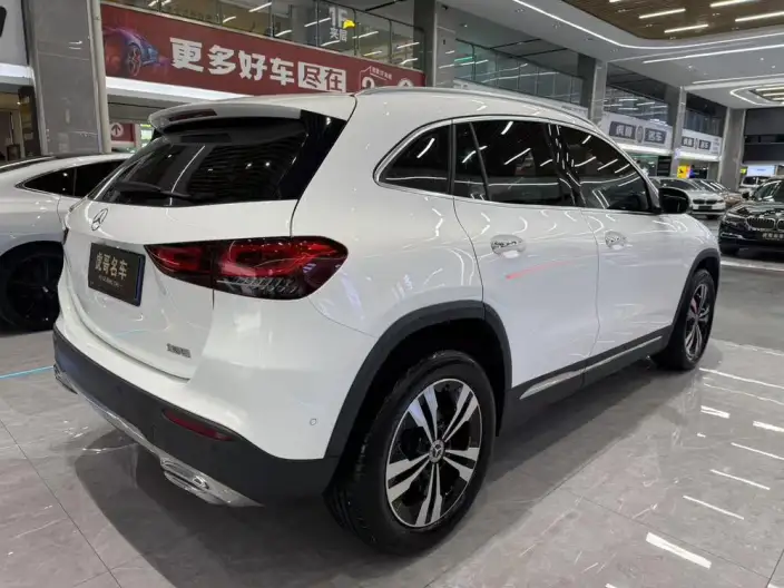Mercedes-Benz GLA 2020 Model GLA 200 – фото 6