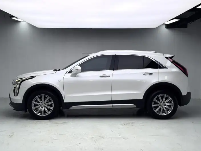 Cadillac XT4 2021 Model 28T 2WD Leading Model – фото 4