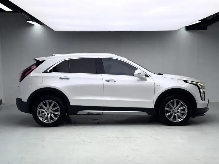 Cadillac XT4 2021 Model 28T 2WD Leading Model – фото 8