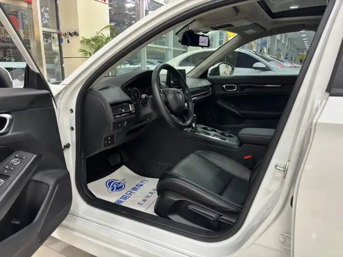 Model Ge 2023 Model 240TURBO CVT Leading version – фото 7