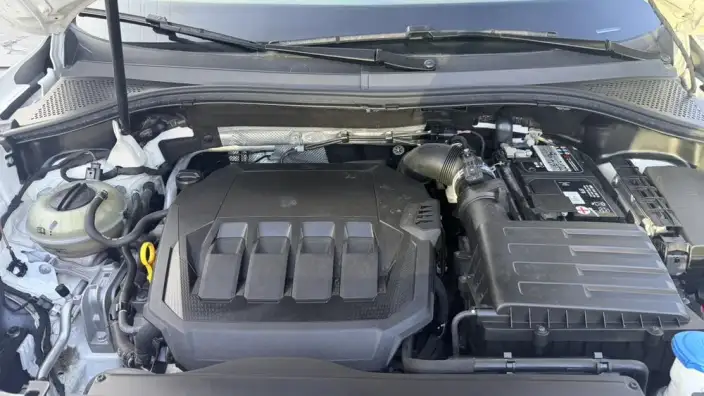 Volkswagen Tiguan L 2022 Model 330TSI Automatic 2WD R-Line Enjoy the version more – фото 5