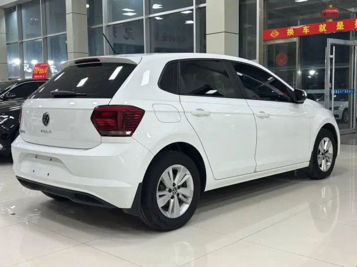 Polo 2023 Model Facelift Plus 1.5L Automatic Indulge in Music Letterpress – фото 4