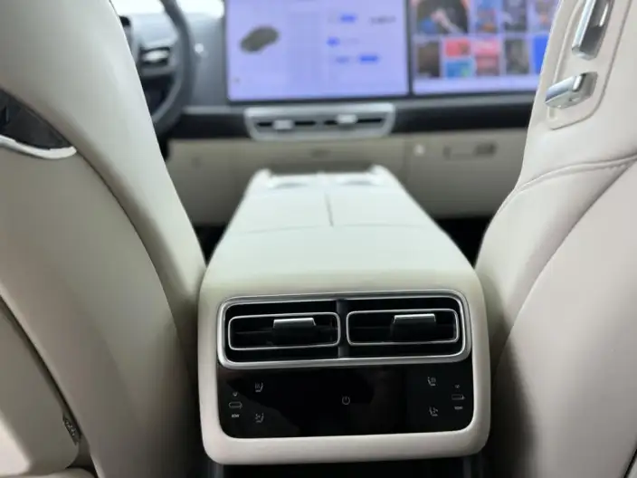 Li Auto L7 2024 Model Pro Edition – фото 7