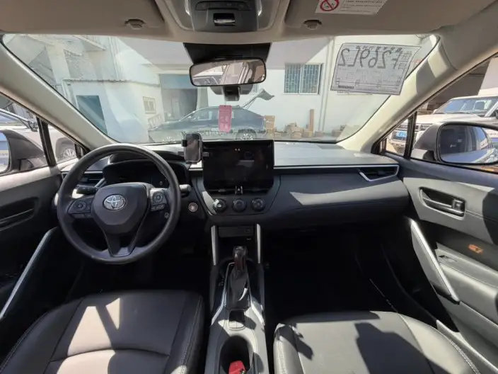 Toyota Corolla Cross 2024 Model 2.0L CVT Pioneer Edition – фото 6