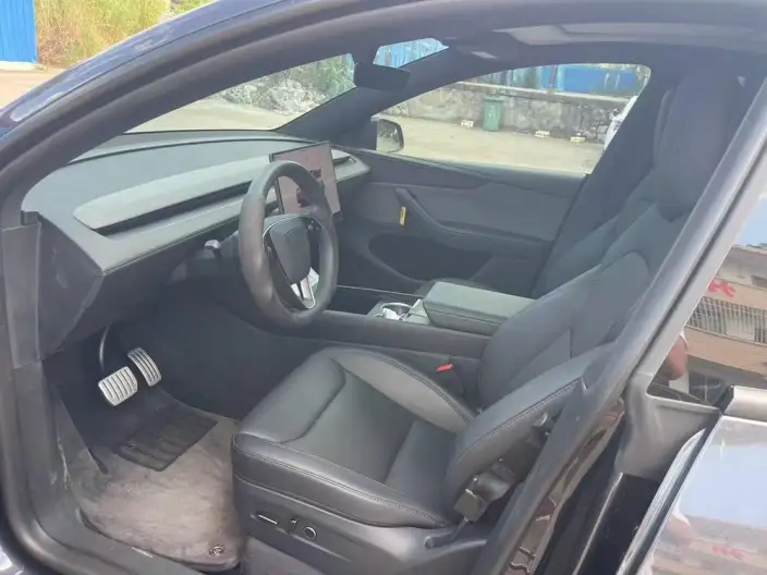 Model Y 2025 Model Long Battery Life Pro Rear-wheel drive version – фото 9