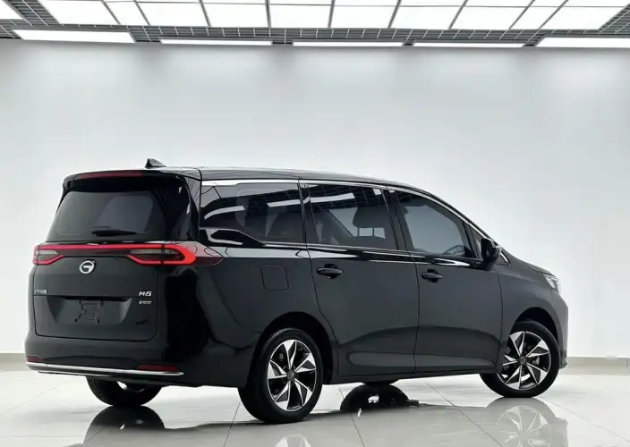 GAC Trumpchi M6 2021 Model 270T Automatic Exclusive Edition 7 seat – фото 6