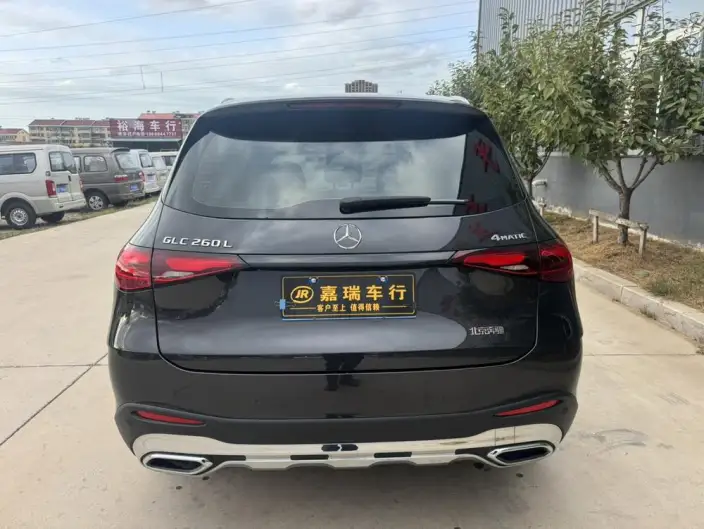 Mercedes-Benz GLC 2025 Model GLC 260 L 4MATIC Luxury Model 5 seat – фото 6