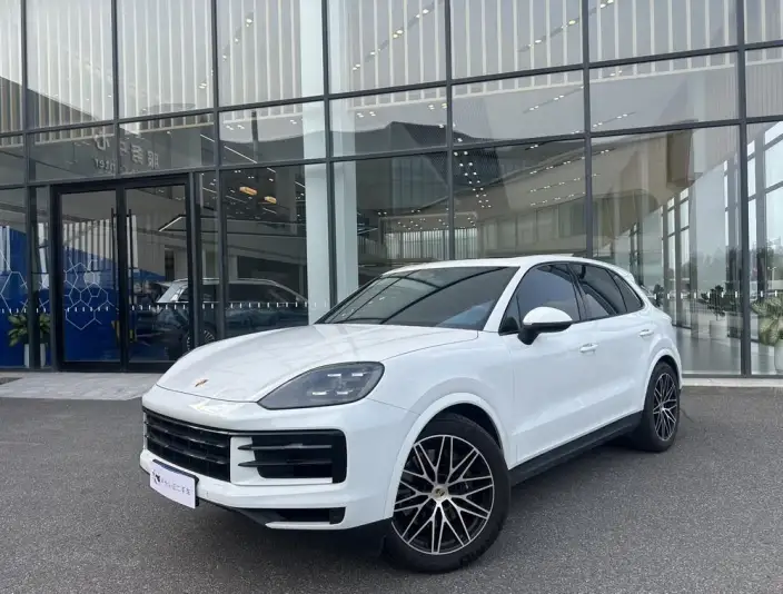 Cayenne 2024 Model Cayenne 3.0T – фото 1