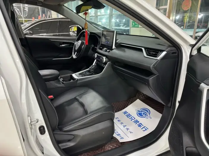 Toyota RAV4 2021 Model 2.0L CVT 4WD Fashion Plus Edition – фото 5