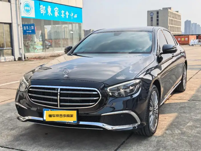 Mercedes-Benz E-Class 2023 Model E 300 L Luxury Model sedan – фото 10