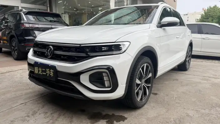 Volkswagen T-Roc 2026 Model 300TSI DSG Chenguang Edition – фото 1