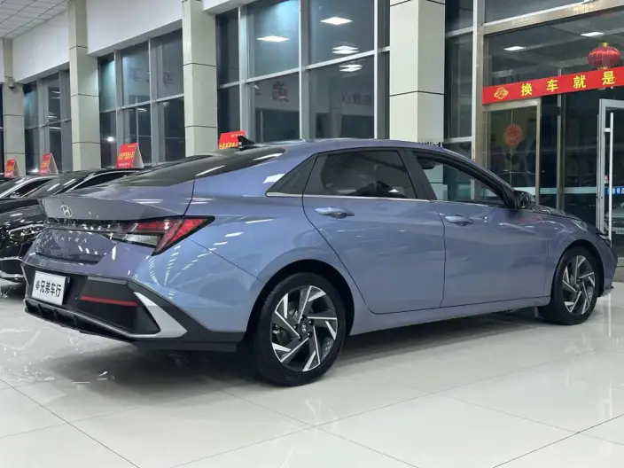 Hyundai Ioniq 2023 Model 1.5L CVT LUX Premium Edition – фото 4