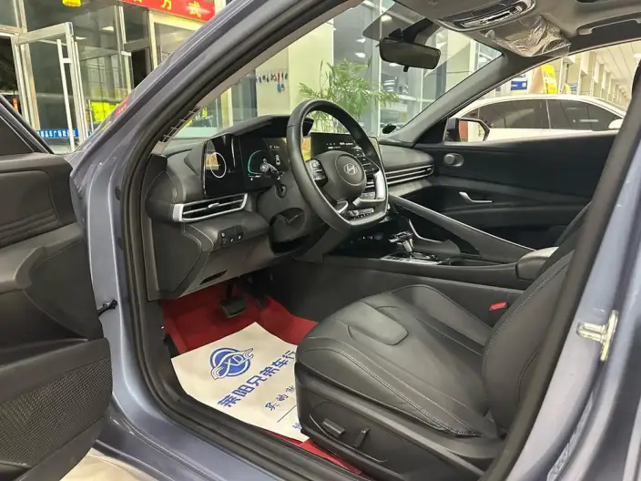 Hyundai Ioniq 2023 Model 1.5L CVT LUX Premium Edition – фото 7
