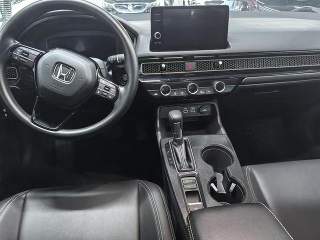 Honda Civic 2023 240TURBO CVT Dynamic – фото 10