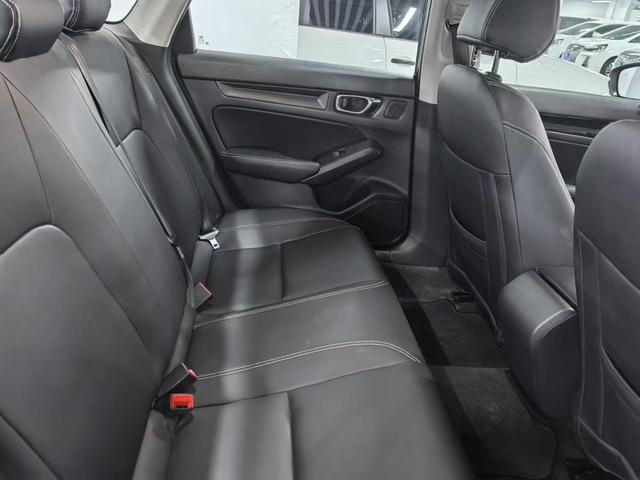Honda Civic 2023 240TURBO CVT Dynamic – фото 11