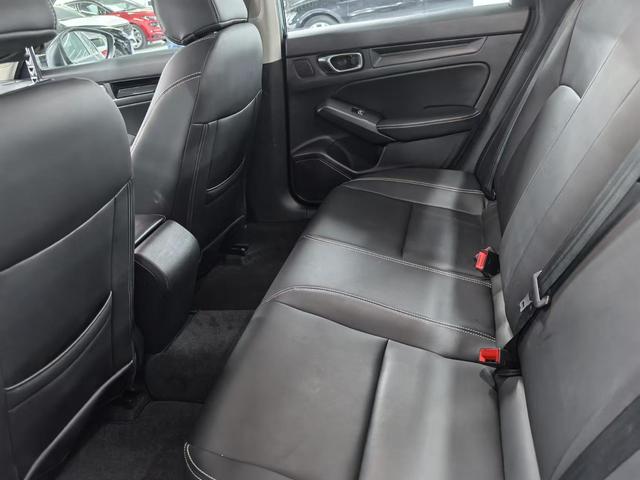 Honda Civic 2023 240TURBO CVT Dynamic – фото 13