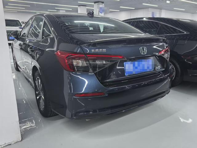 Honda Civic 2023 240TURBO CVT Dynamic – фото 16
