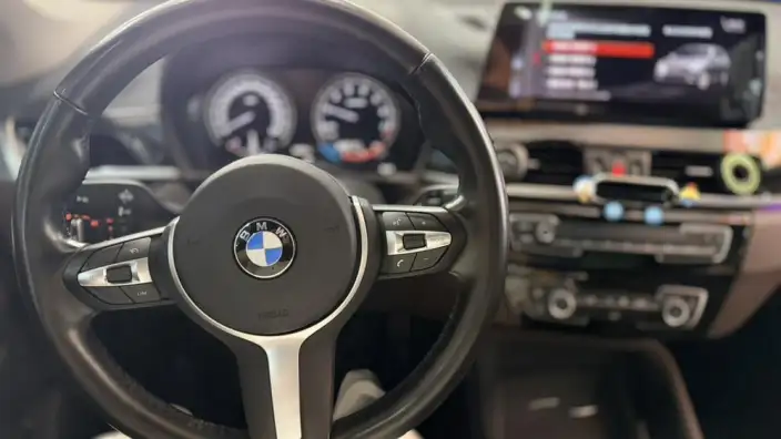 BMW X1 2021 Model sDrive25Li Leading Model – фото 9