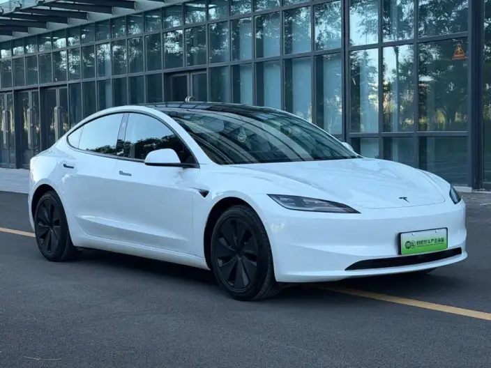 Model 3 2025 Model Facelift Rear-wheel drive version