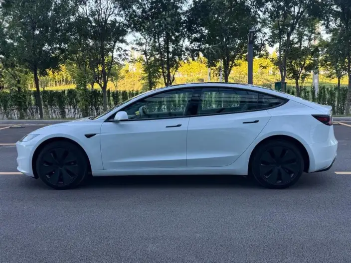 Model 3 2025 Model Facelift Rear-wheel drive version
