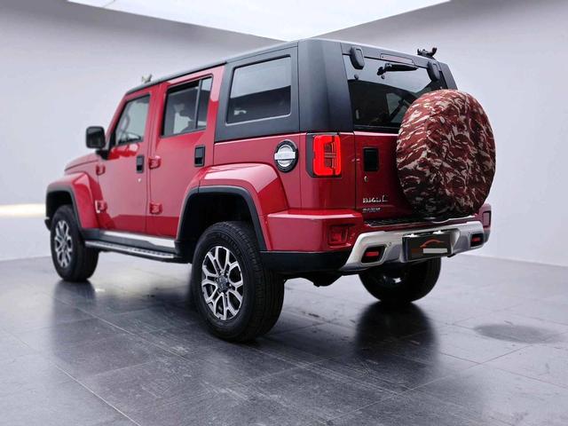 BAIC BJ40 Модель 2020 года 2.0T автоматическое 4WD City Hunter Edition Warrior – фото 6