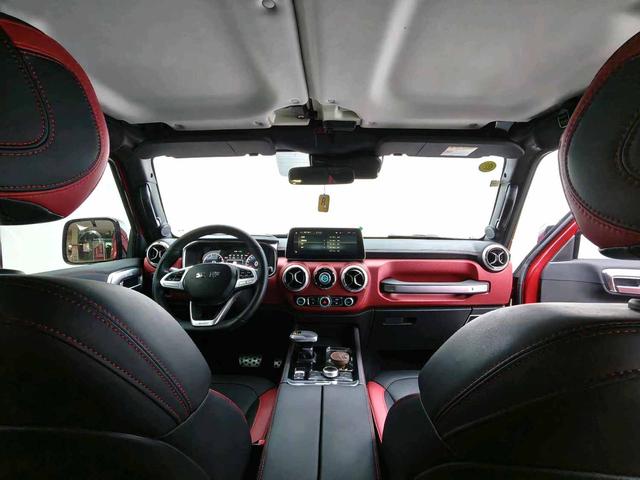 BAIC BJ40 Модель 2020 года 2.0T автоматическое 4WD City Hunter Edition Warrior – фото 9