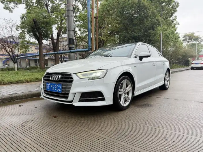 Audi A3 2020 Model Limousine 35 TFSI Enterprising Model China VI – фото 1