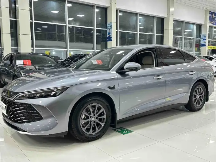 QinL DM 2025 Model Smart Driving Edition DM-i 80KM Leading Model – фото 1