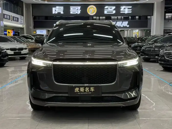 Li Auto ONE 2020 Model Extended Range 6 seat Edition – фото 2