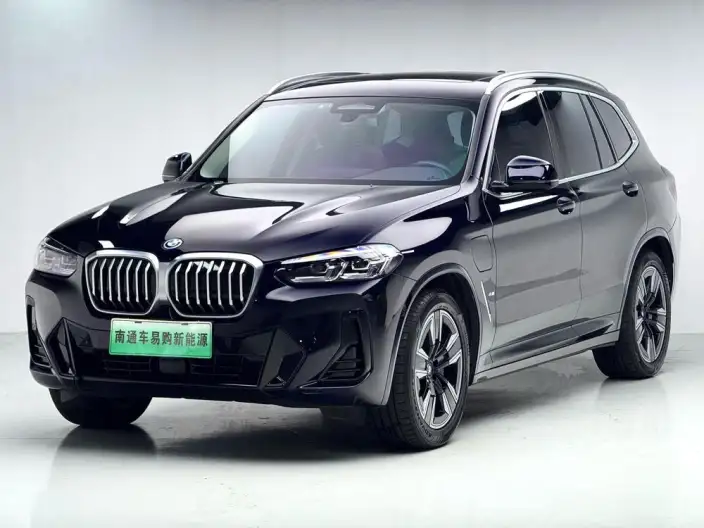 BMW iX3 2022 Model Leading Model – фото 1
