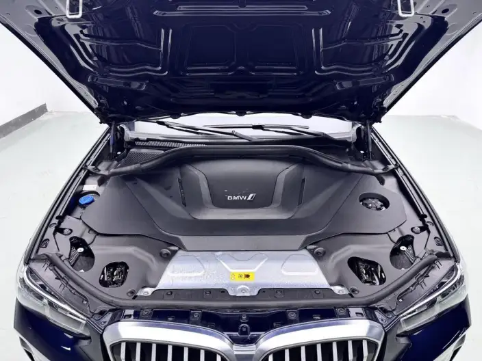 BMW iX3 2022 Model Leading Model – фото 10