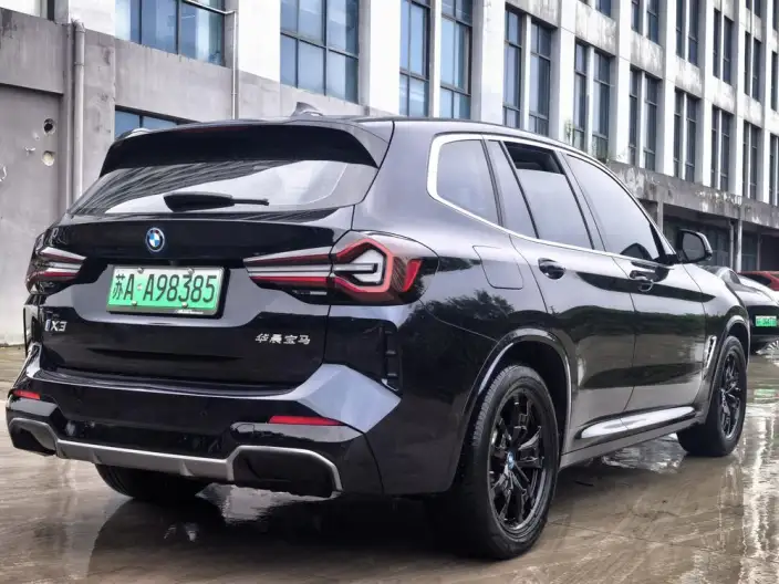 BMW iX3 2023 Model Leading Model – фото 6