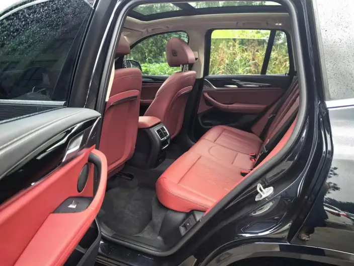 BMW iX3 2023 Model Leading Model – фото 9