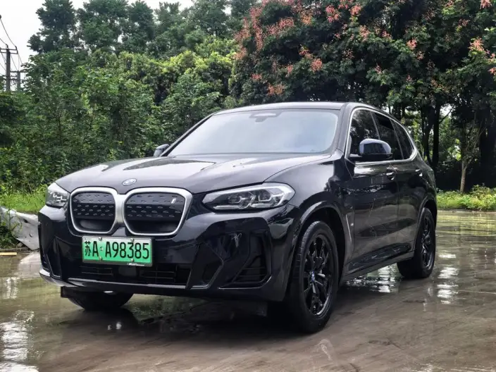 BMW iX3 2023 Model Leading Model – фото 10