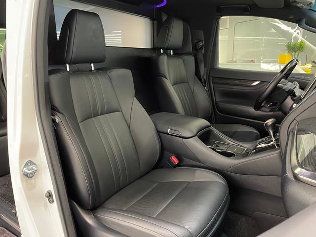 Lexus LM 2020 300h E-Four 4-seat Imperial – фото 14