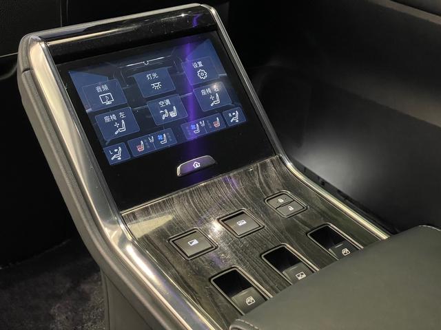 Lexus LM 2020 300h E-Four 4-seat Imperial – фото 21