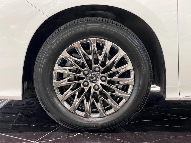 Lexus LM 2020 300h E-Four 4-seat Imperial – фото 24