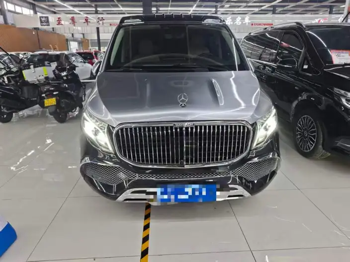 Mercedes-Benz V-Class 2022 Model V 260 L Long wheelbase Premium Edition – фото 2