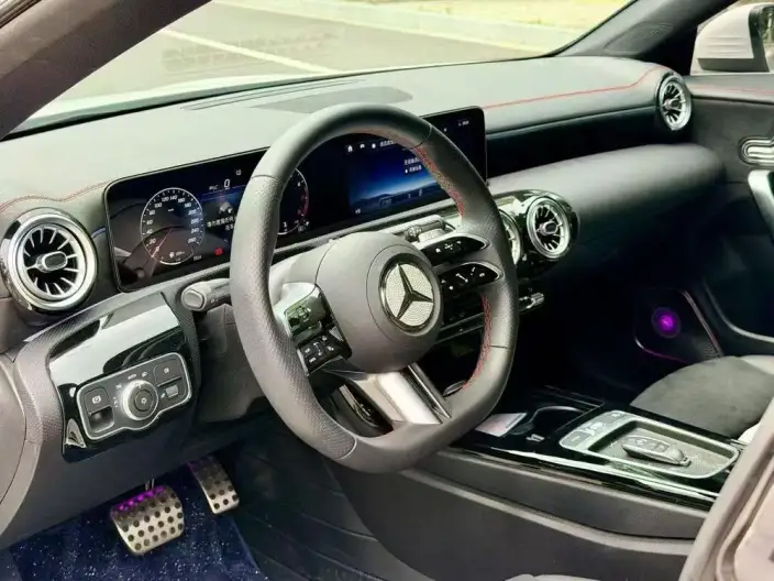 Mercedes-Benz CLA Imported 2024 Model CLA 200 Five-door Hunting sports car – фото 8